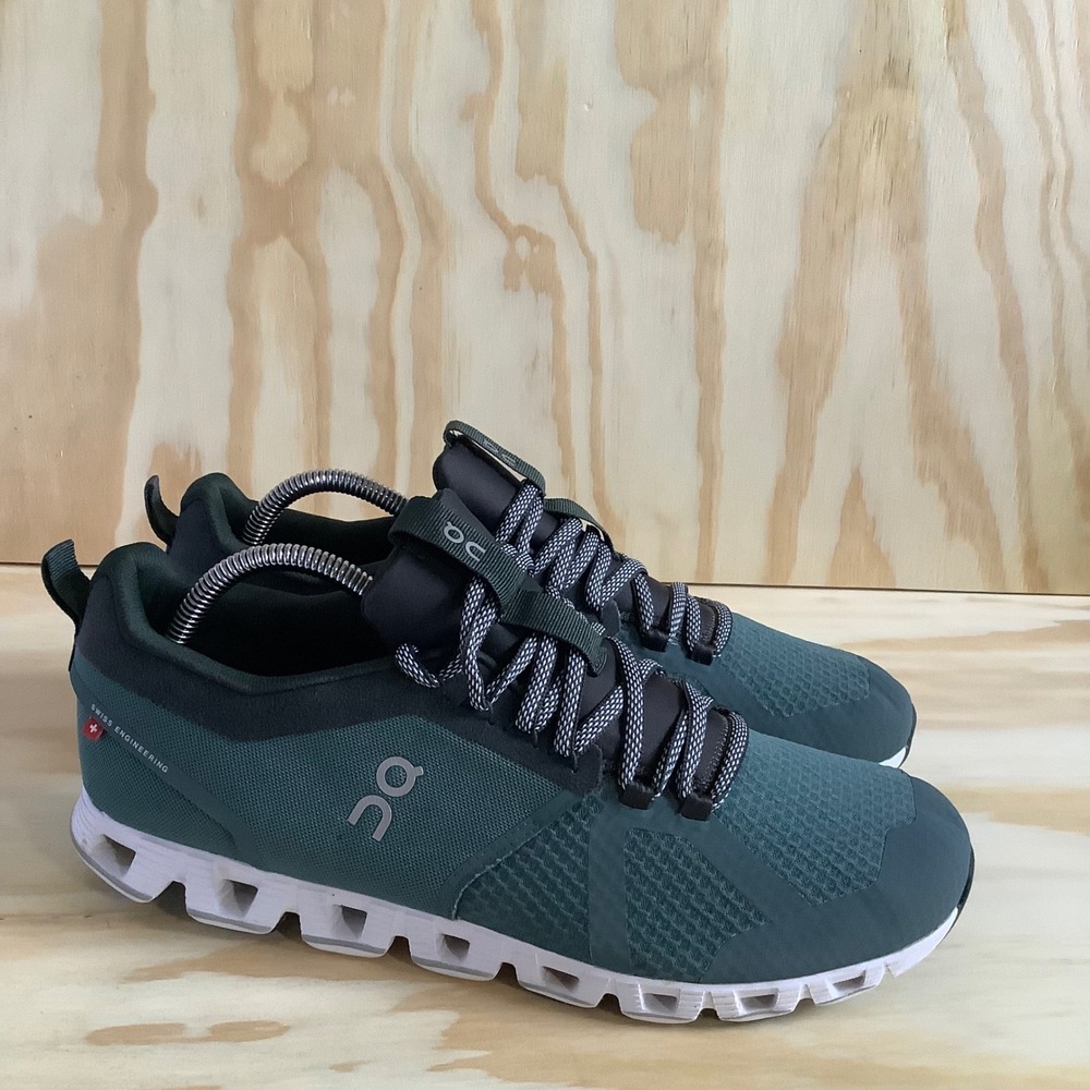 On Running Cloud Sneakers Mens 10 Teal Charcoal Swiss Engineering Running Shoes